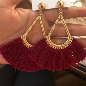 Fashion Jewelry Fan Tassel Earrings